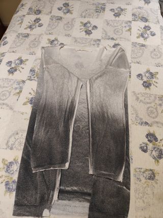 Abbigliamento donna vario, taglie 38-42. Maglioni (1)