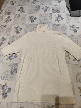 Abbigliamento donna vario, taglie 38-42. Maglioni (1)