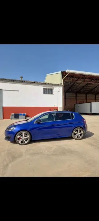 Peugeot 308 2016