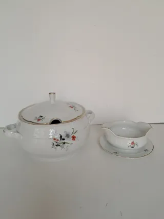 Zuppiera Thun Czechoslovakia vintage