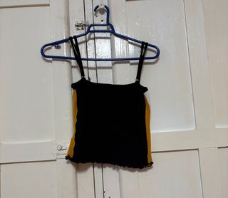 Top tirantes negro amarillo y blanco