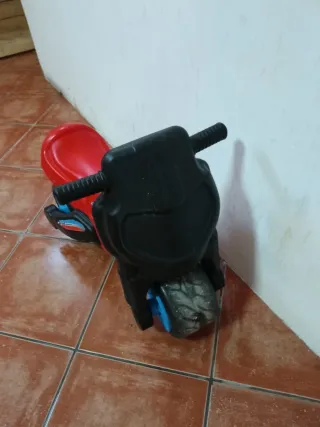 Moto para niños 2-3 años PRECIO NEGOCIABLE