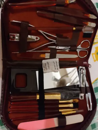 Estuche manicura pedicura maquillaje