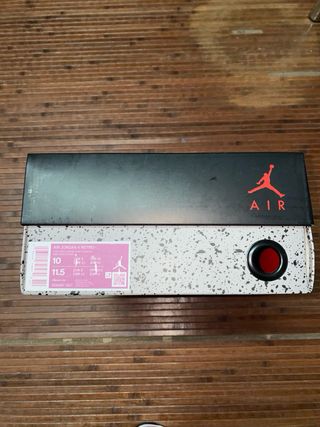 Air Jordan 4 Retro ‘Cool Grey’ 2019