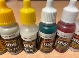 Lote Pinturas Maquetas Ammo Mig y Vallejo