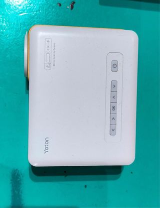 Mini Proyector Yoton Portátil