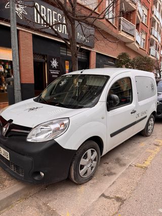 Renault Kangoo 2017 impecable único dueño