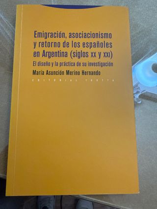 Emigración, asociacionismo y retorno de los esp...