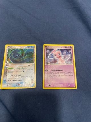 Cartas Pokémon Rayquaza y Mew