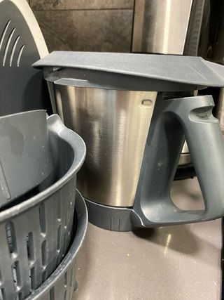 Thermomix TM31 con 2 vasos y accesorios