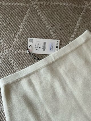 Falda Zara encaje blanco