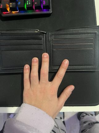 Portafoglio nero da uomo