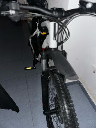 Bicicleta Eléctrica Blanca