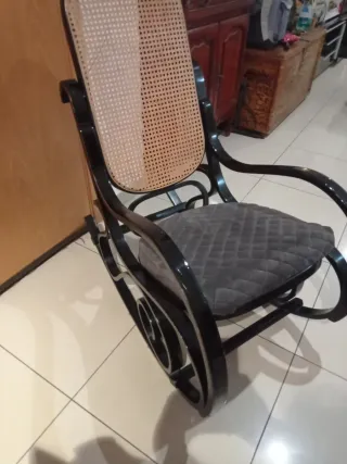 Dolce culla Thonet restaurata