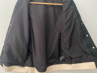 Chaqueta Bomber H&M Negra y Beige