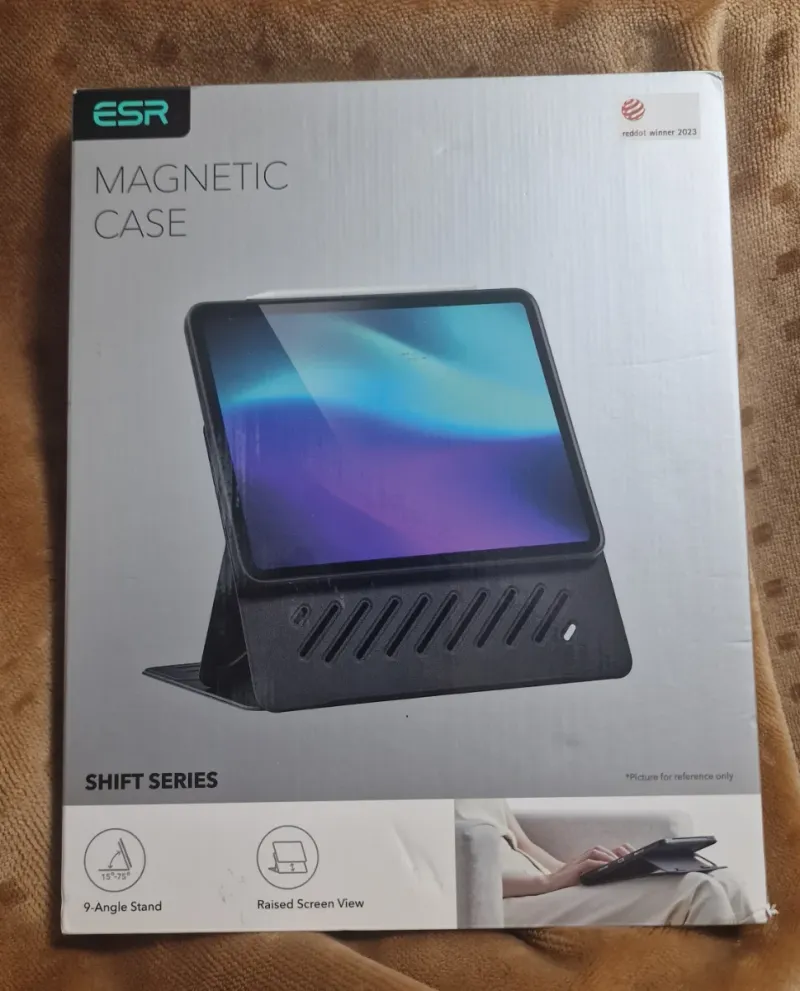 Funda Magnética ESR Shift Series iPad