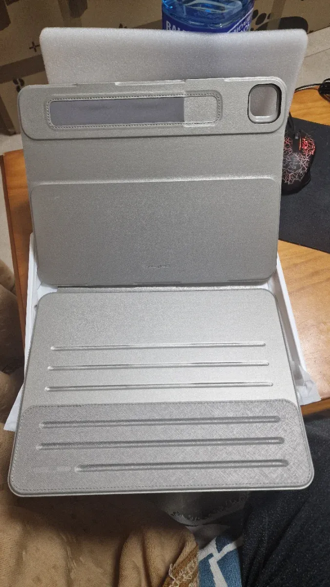 Funda Magnética ESR Shift Series iPad afbeelding 6