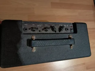 3 Amplificatori Vox Pathfinder 10