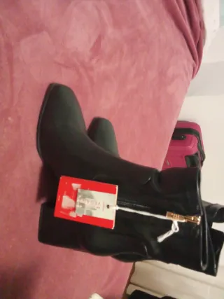 Botines negros tacón