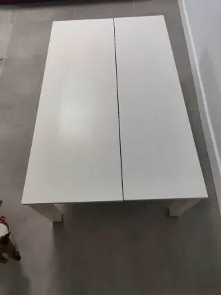 mesa de centro elevable IKEA modelo Trulstorp.