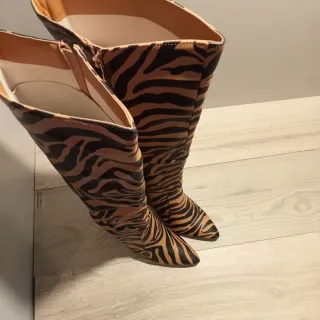 Stivali donna zebrati n.39