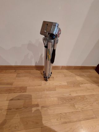 Trípode Velbon 1,57m