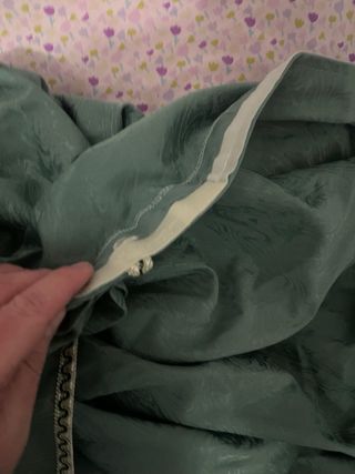 Bando para ventana verde con diseño