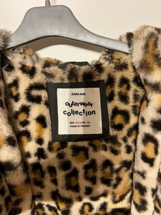 Chaqueta Zara acolchada forro leopardo Talla S