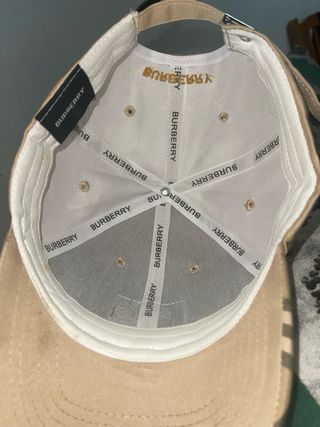 Gorra Burberry Beige Cuadros