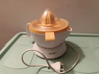 Lote Batidora y Exprimidor Bluesky