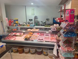 Traspaso carnicería equipada en Calaf
