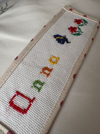 Punto de libro bordado personalizado