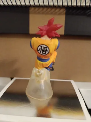 Figura Goku SSJ Dios Dragon Ball