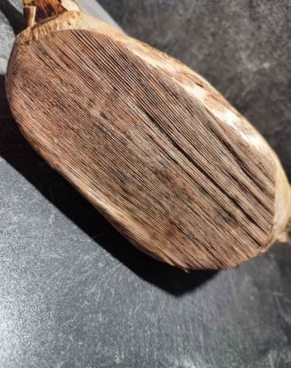 Figura decorativa de pato de madera