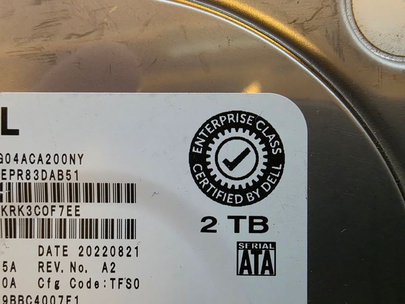 Disco duro DELL 2TB SATA Enterprise casi nuevo afbeelding 3