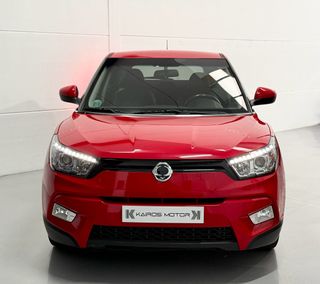 SSANGYONG Tivoli 115cv Premium 4x4 ETIQUETA C