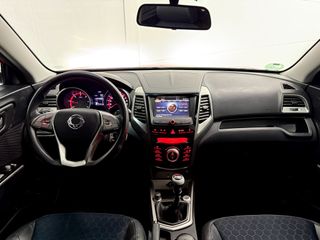 SSANGYONG Tivoli 115cv Premium 4x4 ETIQUETA C