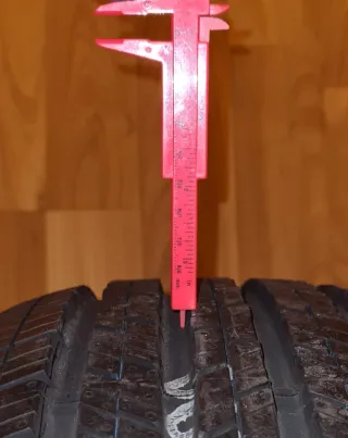 Neumáticos 235/65 R17