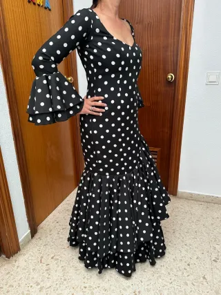 Traje Flamenca Lunares Negro Talla 38