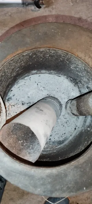 Estufa leña pequeña con horno