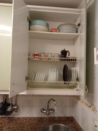 Cocina completa verde y blanca