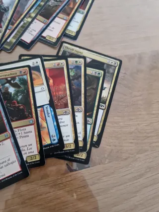 Lote Magic amenaza de los Carroñeros y Vega vigila