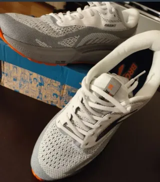 Zapatillas Brooks Adrenaline GTS 24 Talla 44