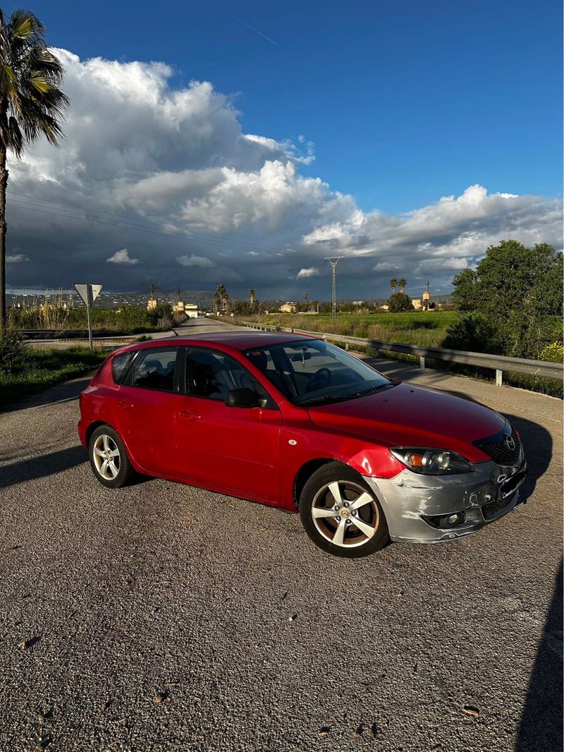 Mazda 3 2005 - foto 1