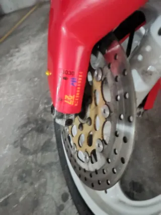 Cagiva Freccia C12 R Roja año 89 como nueva