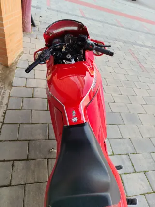 Cagiva Freccia C12 R Roja año 89 como nueva