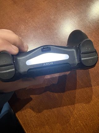 PS4 Fat 500GB + Controller + Cavi + Gioco