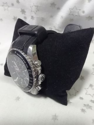 Reloj de hombre GC 30005g negro (Guess)