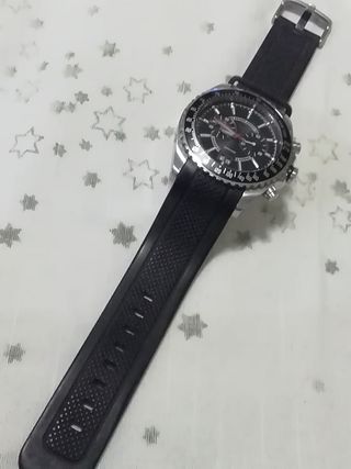 Reloj de hombre GC 30005g negro (Guess)