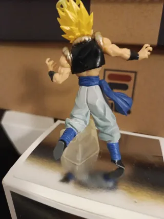 Figura Dragon Ball Z Gogeta SSJ Ángel